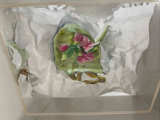 FOLDED TEACUP